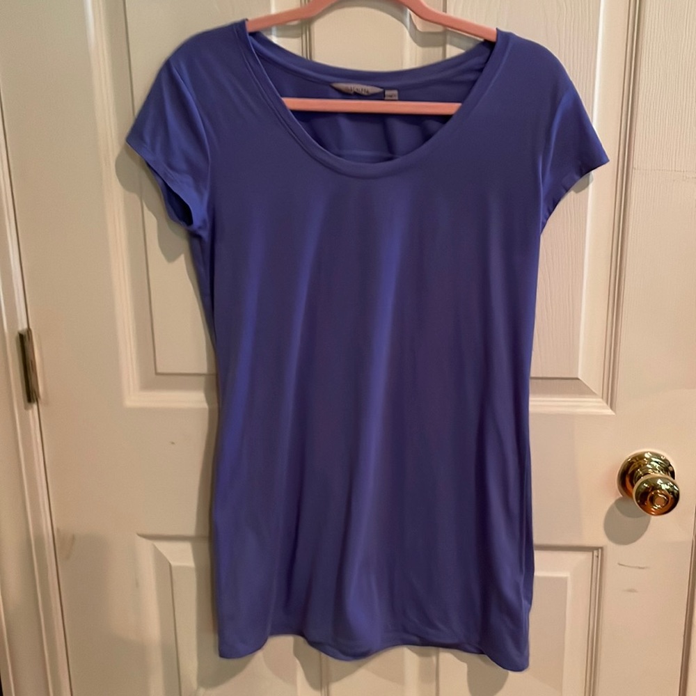 Athleta scoop neck t-shirt